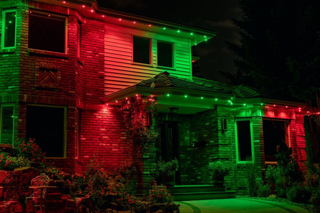 Why Permanent Christmas Lights are the Perfect Addition to Your Canadian Home